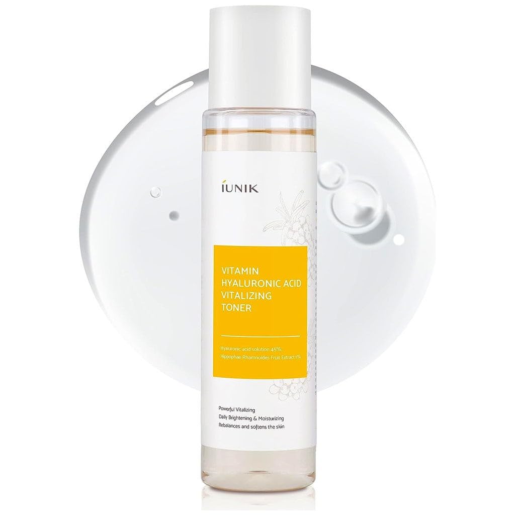 IUNIK Vitamin Hyaluronic Acid Vitalizing Toner (200 ml)